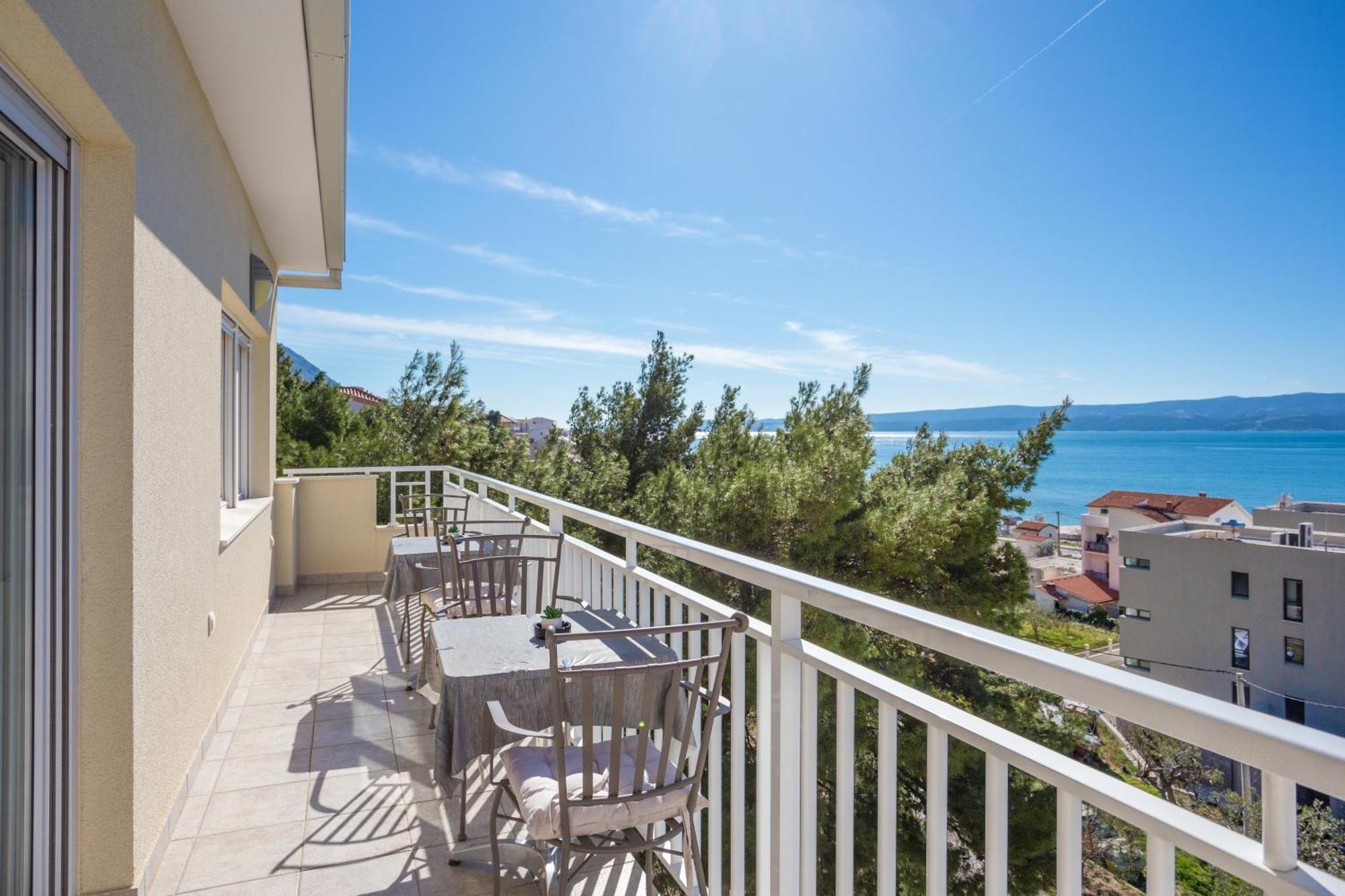 Apartments By The Sea Duce, Omis - 946 Экстерьер фото