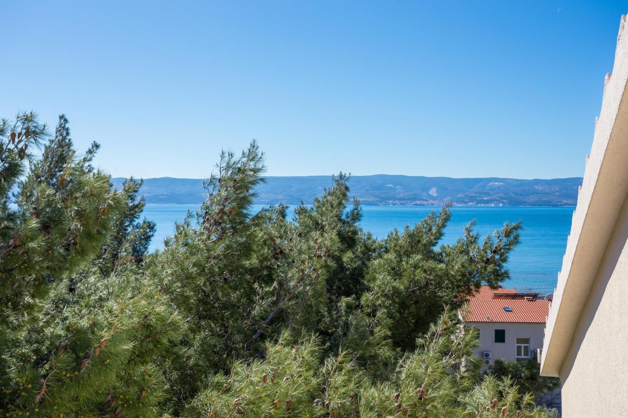 Apartments By The Sea Duce, Omis - 946 Экстерьер фото